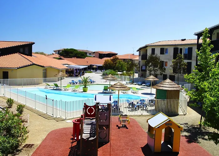 Parque de vacaciones Village Le Junka 3*